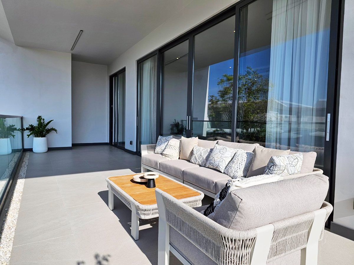2 HS0191 – 3 Bedrooms Pool Villa in The Glory Village Huay Yai
