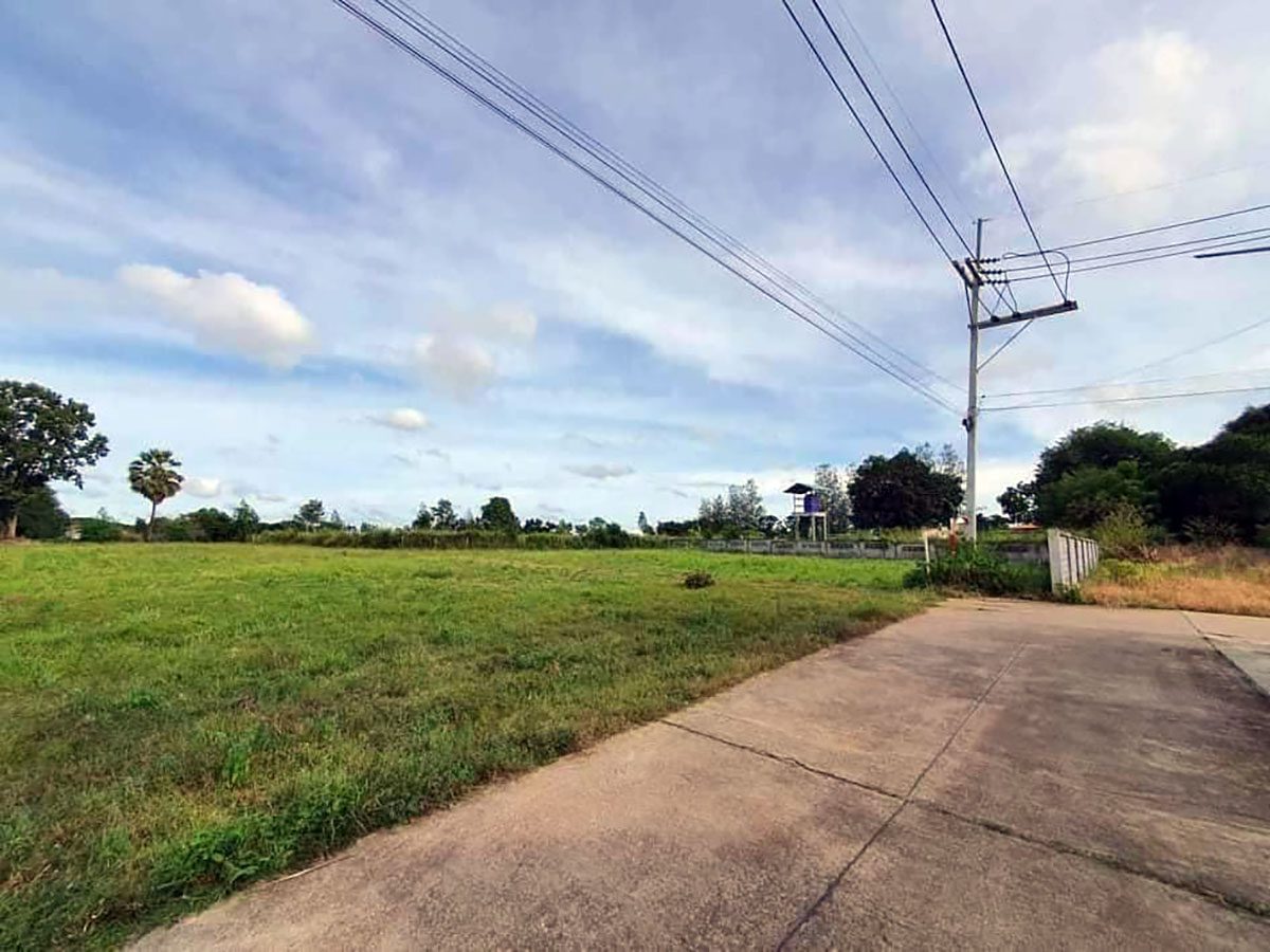 7 LS0031 – Land available in Pong