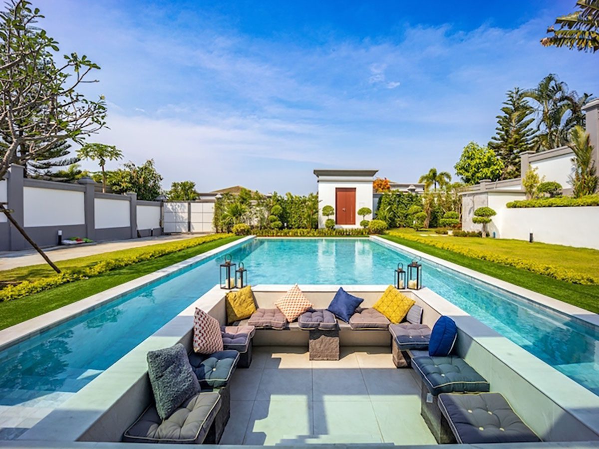 HS0665 – 8 Bedrooms Pool Villa in Siam Royal View  East Pattaya