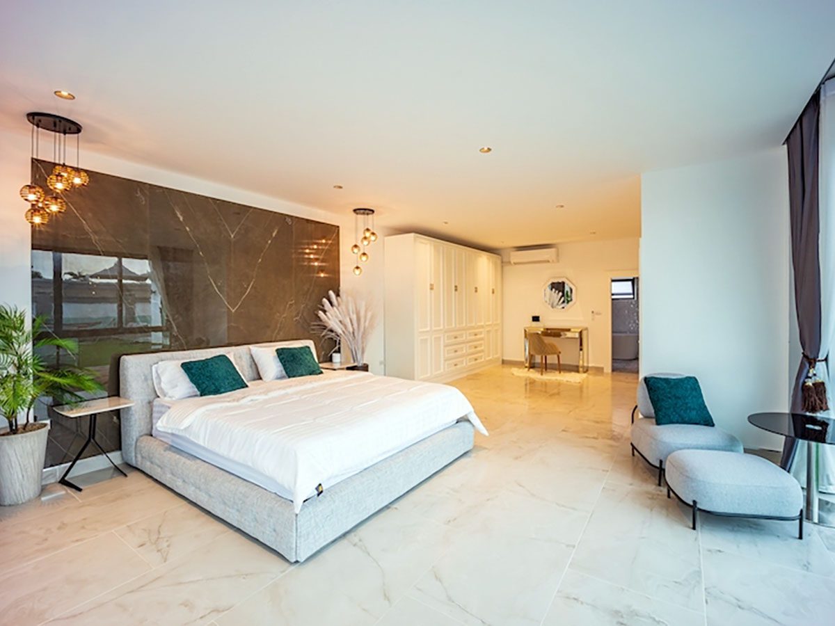 HS0665 – 8 Bedrooms Pool Villa in Siam Royal View  East Pattaya