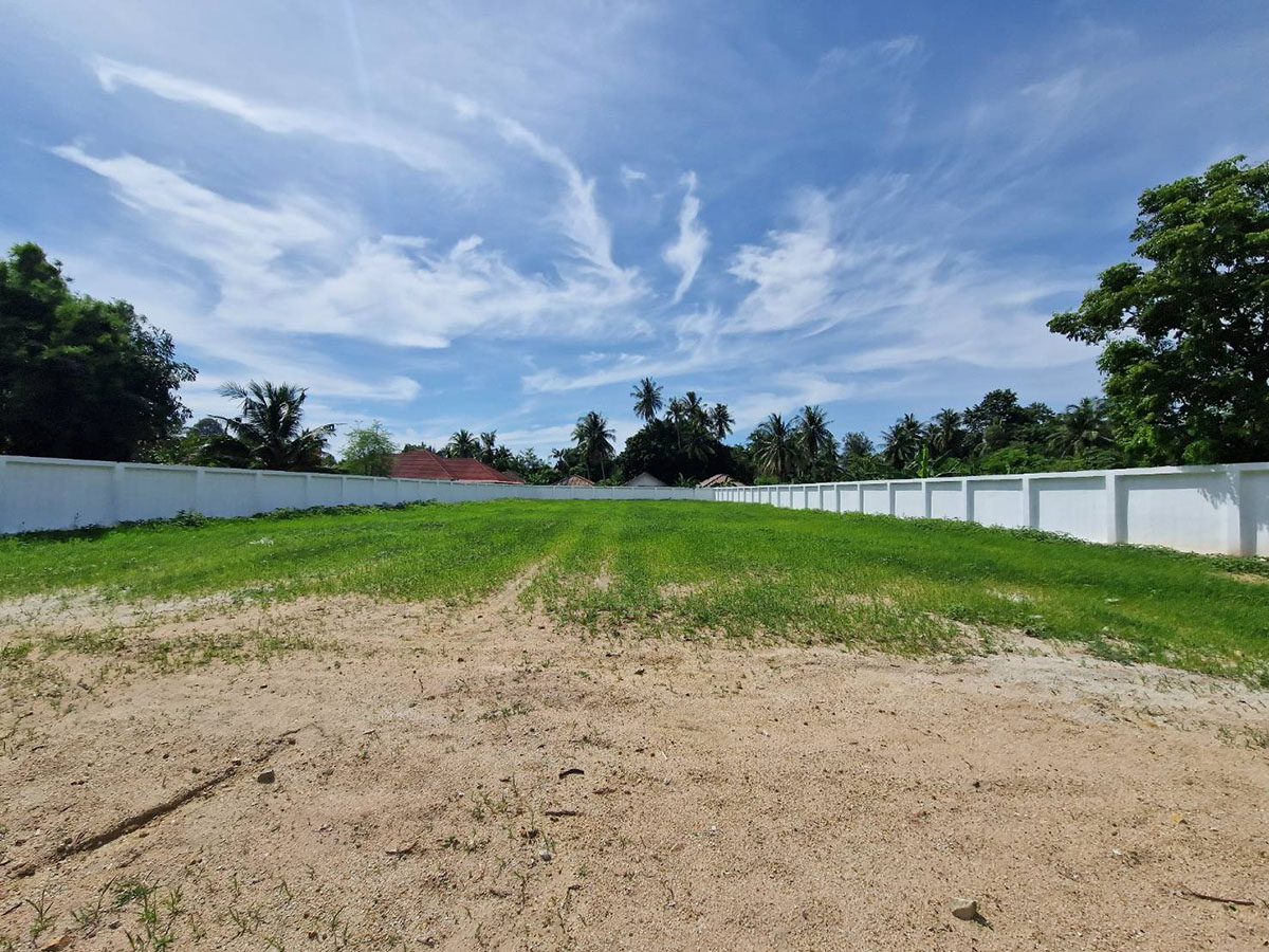 LS0039 – Land available in Siam Country Club