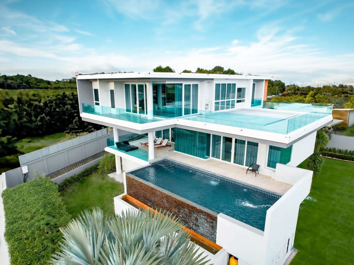 HS0803 – 6 Bedrooms Pool Villa in The Prospect Villa  East Pattaya