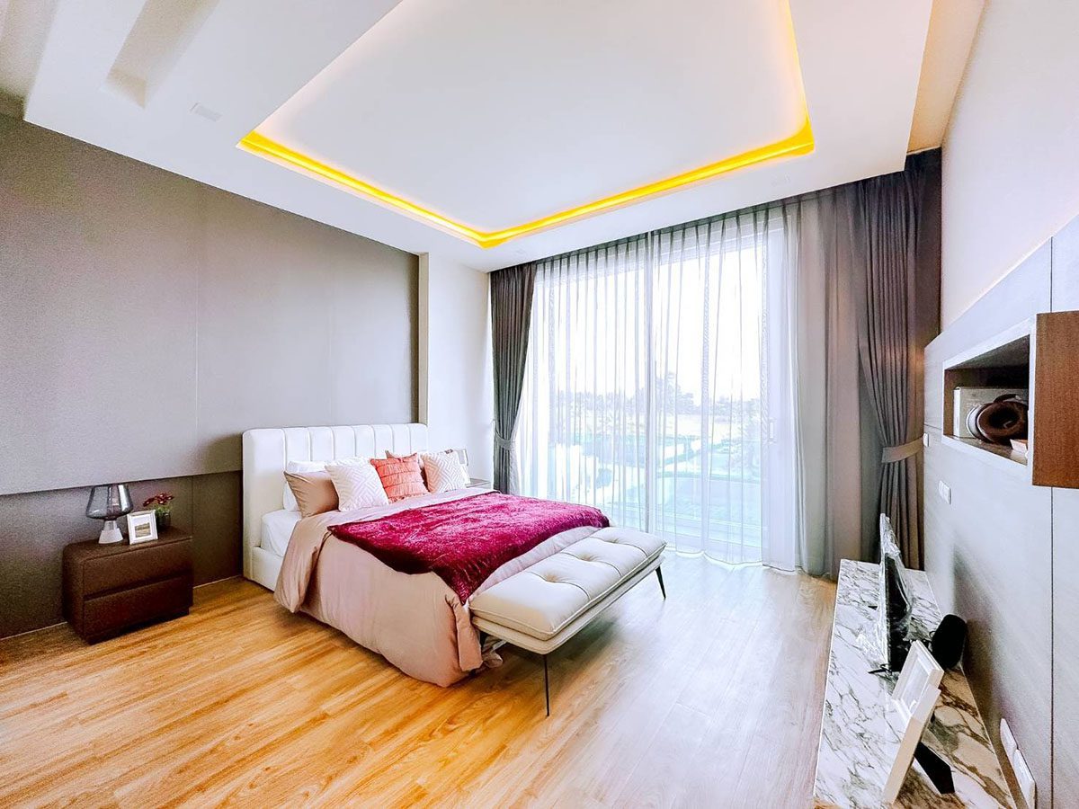 HS0803 – 6 Bedrooms Pool Villa in The Prospect Villa  East Pattaya