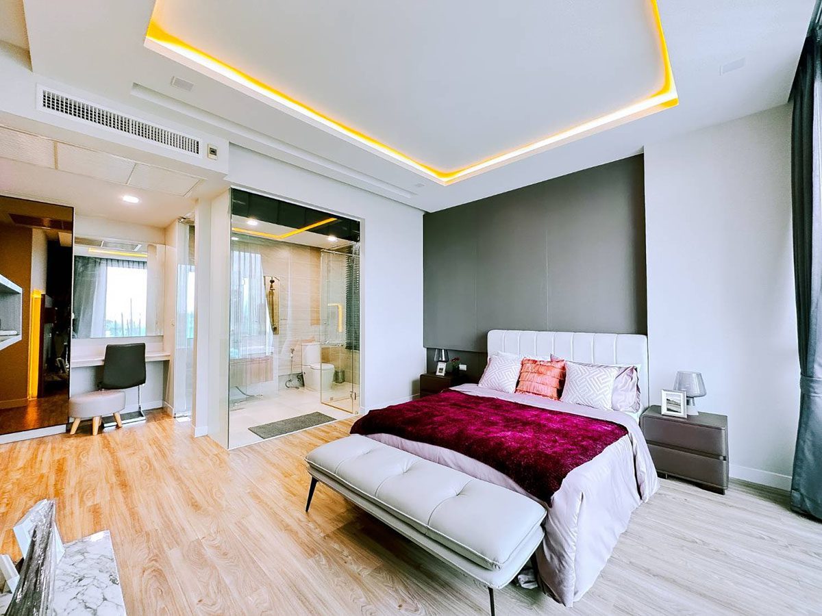 HS0803 – 6 Bedrooms Pool Villa in The Prospect Villa  East Pattaya