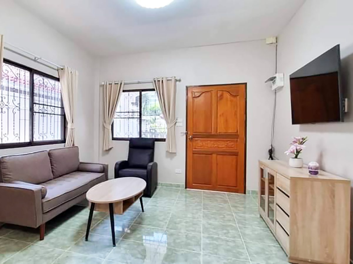 HR0159 -Villa / Single House For Rent in Royal Park Village, Jomtien