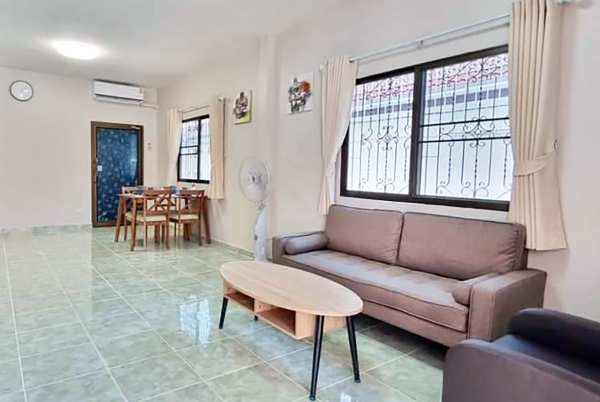 HR0159 -Villa / Single House For Rent in Royal Park Village, Jomtien