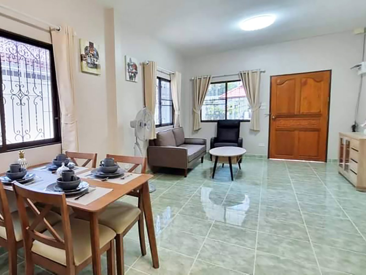HR0159 -Villa / Single House For Rent in Royal Park Village, Jomtien