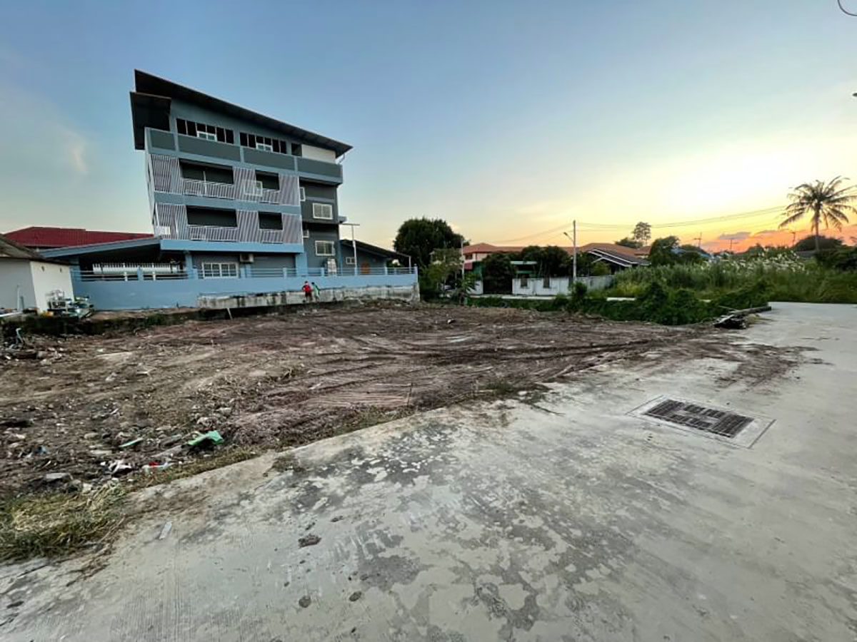 LS0047 – Land available in Siam Country Club