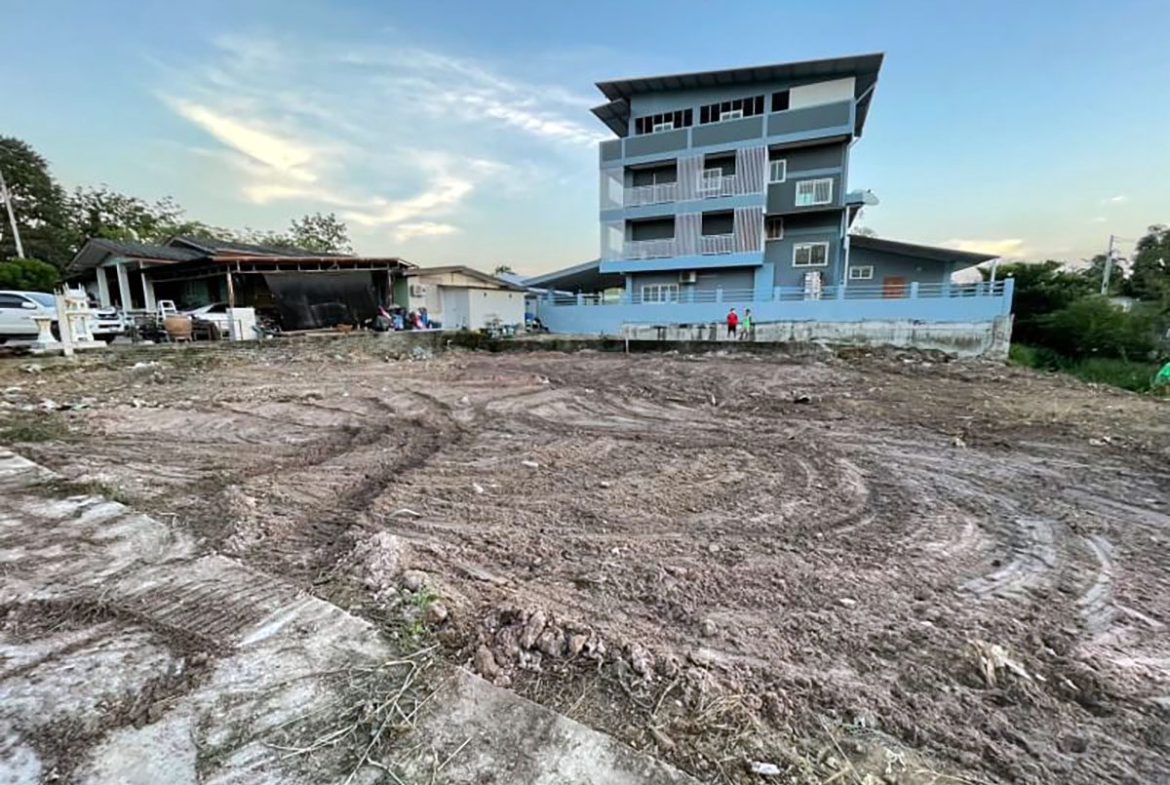 LS0047 – Land available in Siam Country Club