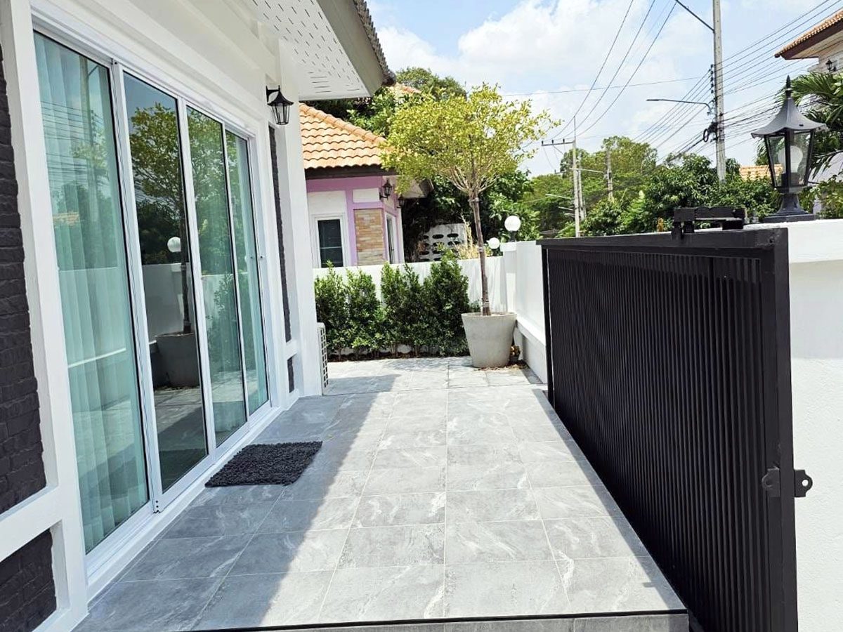 2 HS0951 – 3 Bedrooms Villa / Single House in Rattanakorn 15 East Pattaya