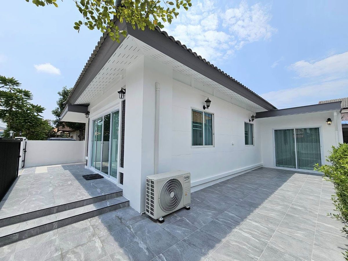 24 HS0951 – 3 Bedrooms Villa / Single House in Rattanakorn 15 East Pattaya