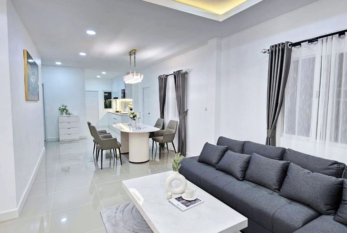 HS0951 – 3 Bedrooms Villa / Single House in Rattanakorn 15  East Pattaya
