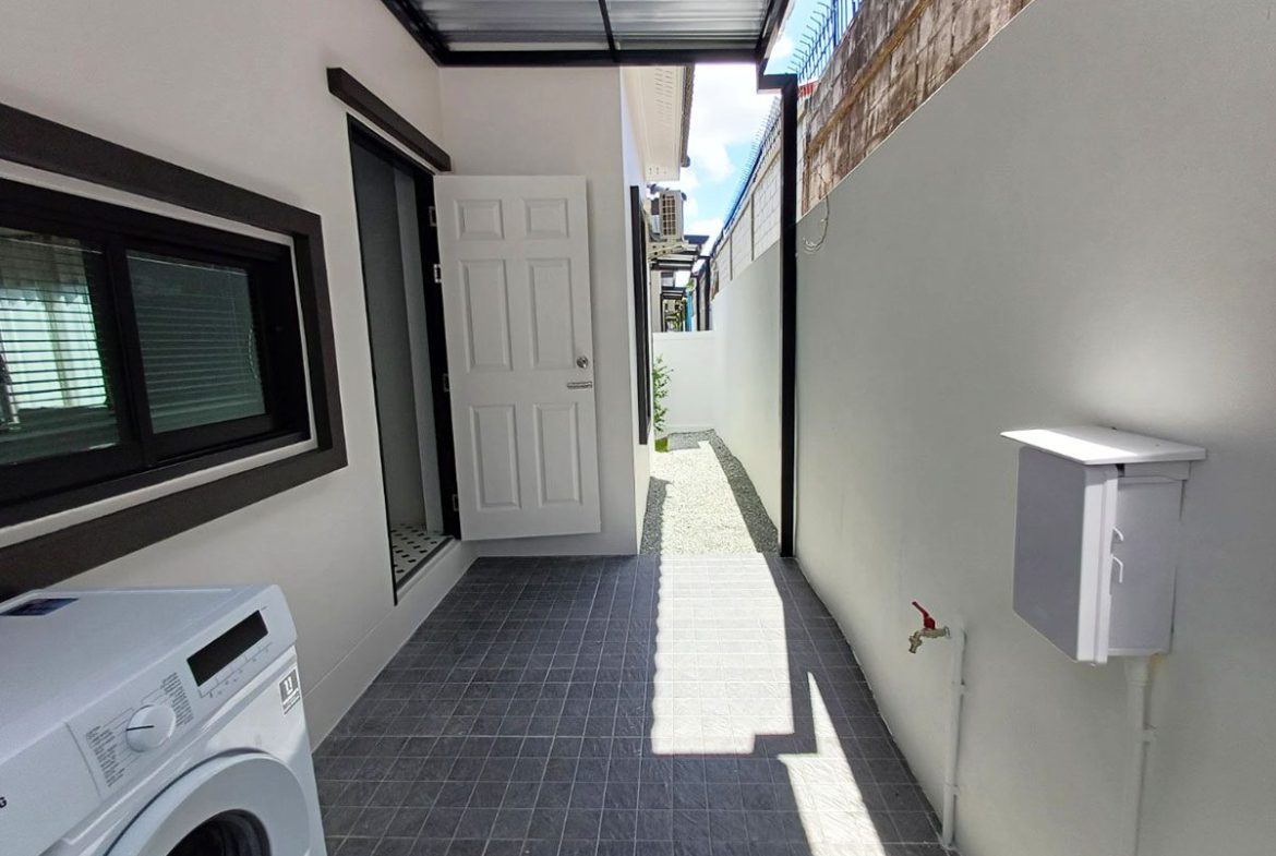 HR0833 – Villa / Single House For Sale / Rent in Rattanakorn Village 17  East Pattaya