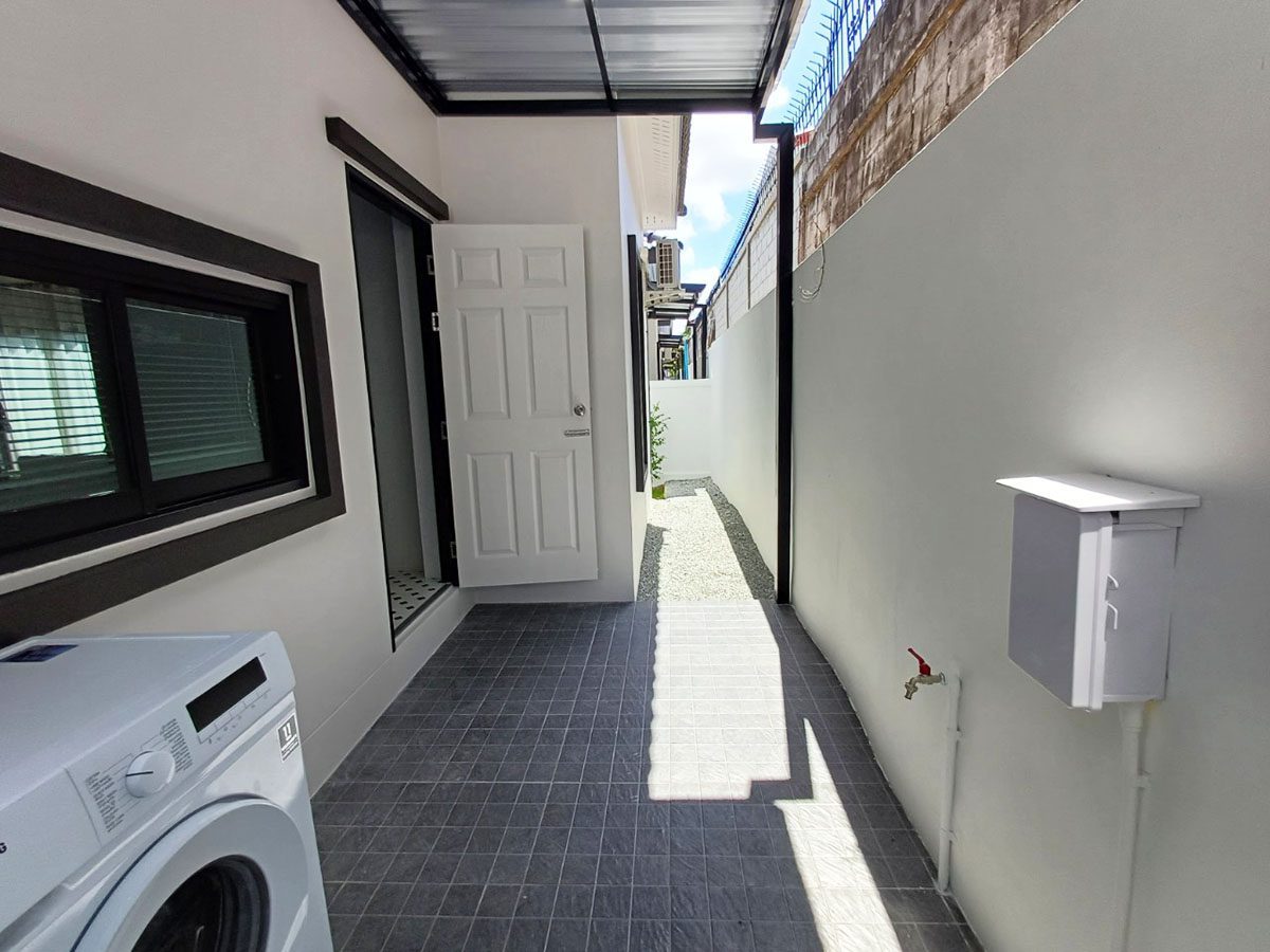 HR0833 – Villa / Single House For Sale / Rent in Rattanakorn Village 17  East Pattaya