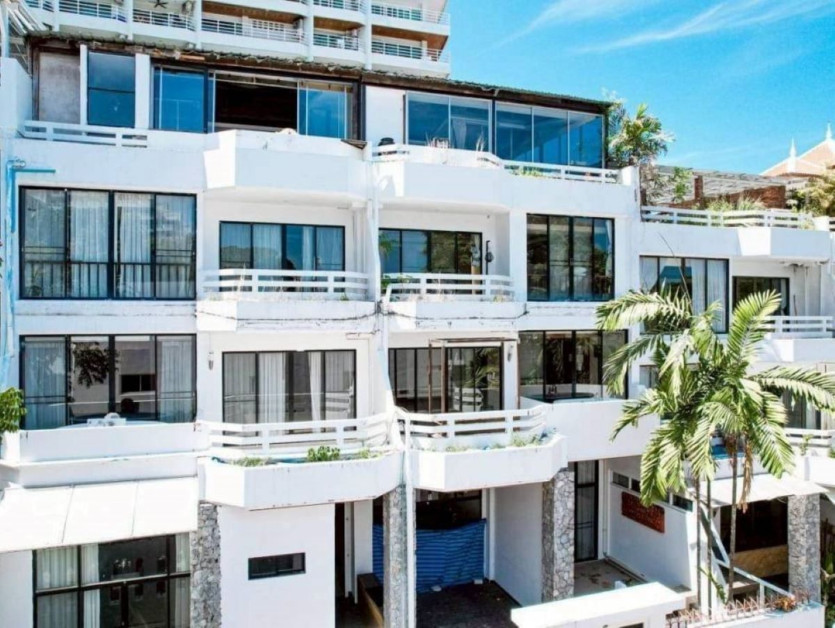 02 TS0143 – 8 Bedrooms Townhouse in Grand Condotel Jomtien