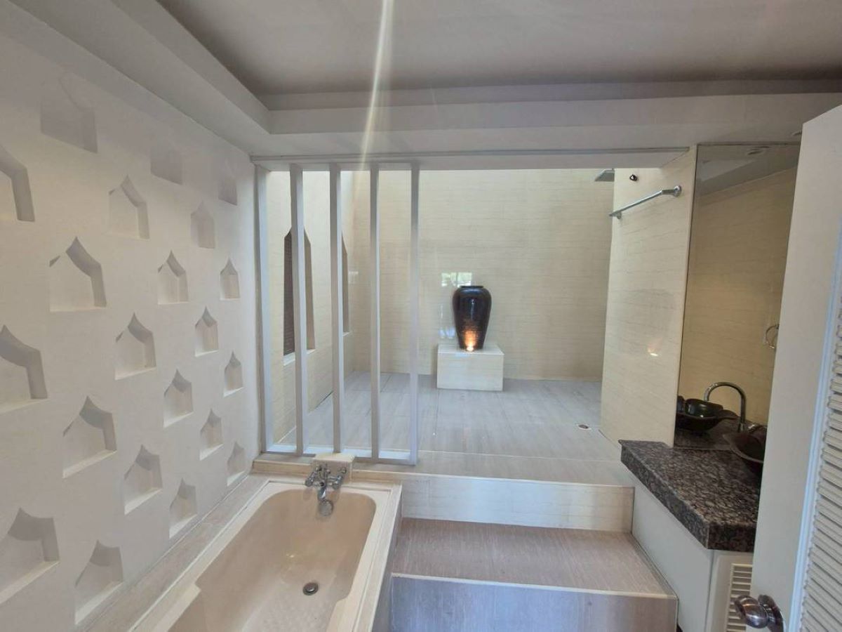 16 TS0143 – 8 Bedrooms Townhouse in Grand Condotel Jomtien