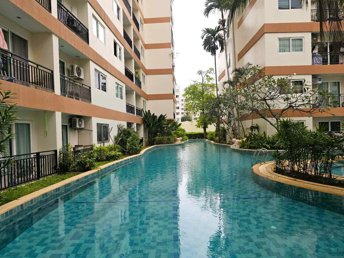 CS0920-1 Bedroom in Park Lane Jomtien Condo for Sale