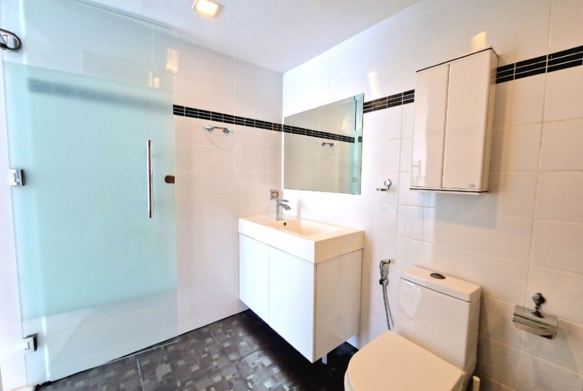 CS0346 – 2 Bedrooms Condo in Park Royal 3 Pratumnak