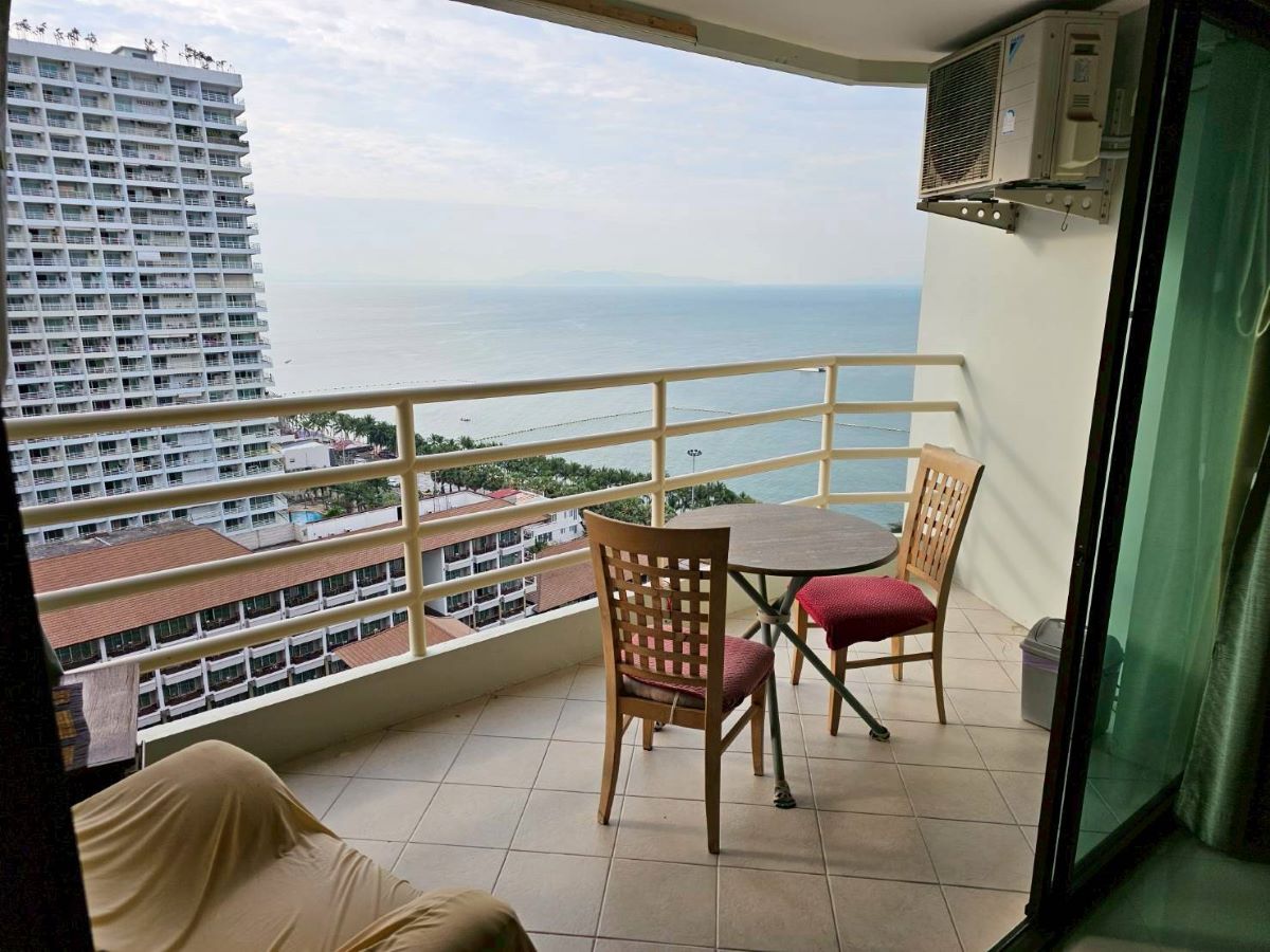 CS0923- Studio in Condo View Talay 5 C for Sale /Rent Jomtien