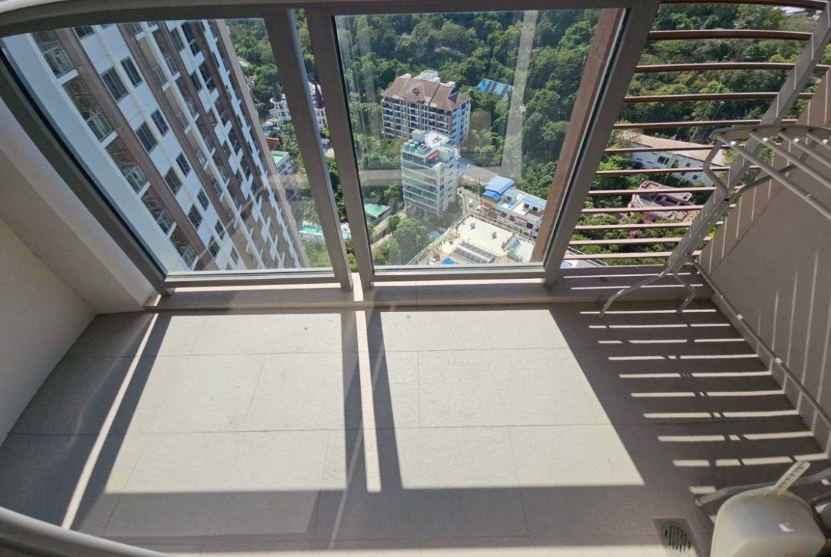 CS0922-1 Bedroom in Unixx South Pattaya Condominium for Sale Pratamnak Pattaya
