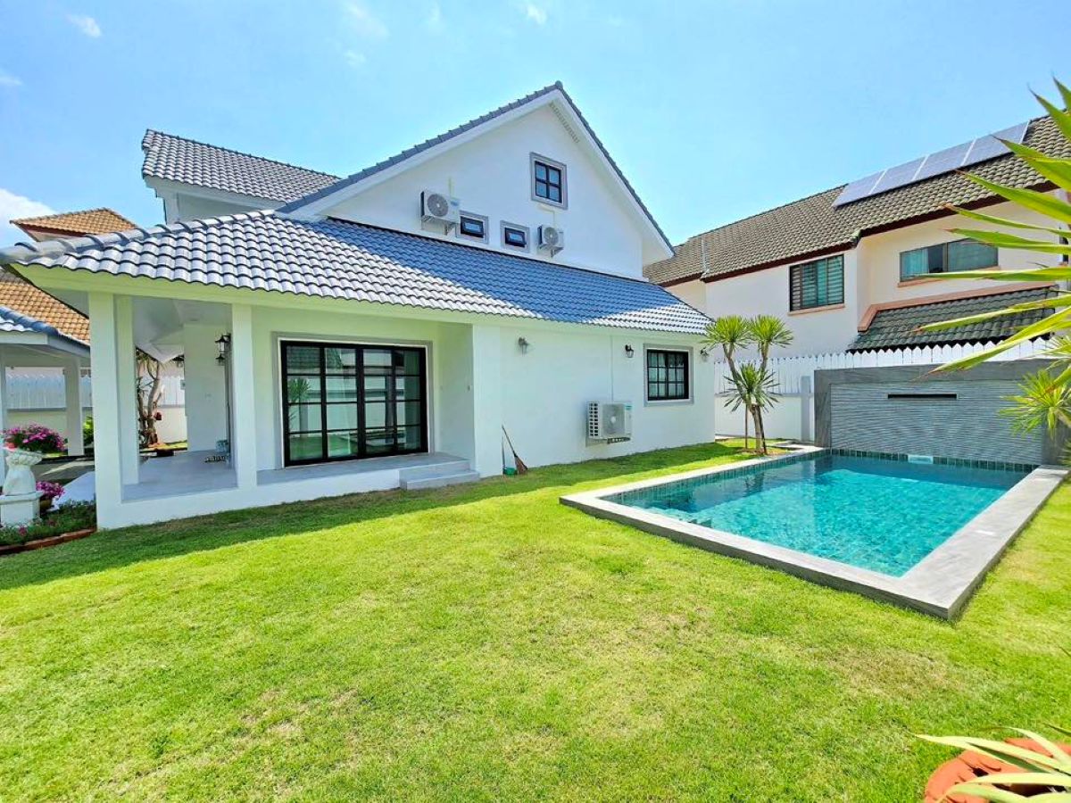 HS1387 – 4Bedrooms Pool Villa House For Sale in Central Park 5 Village in Tungklom-Talman