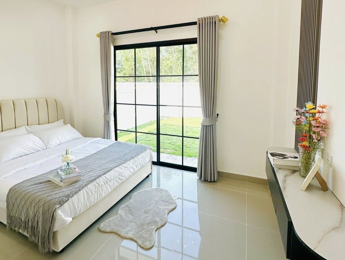 HS1370- 3Bedrooms Single House for sale in Rattanagorn Village 8 in North Pattaya