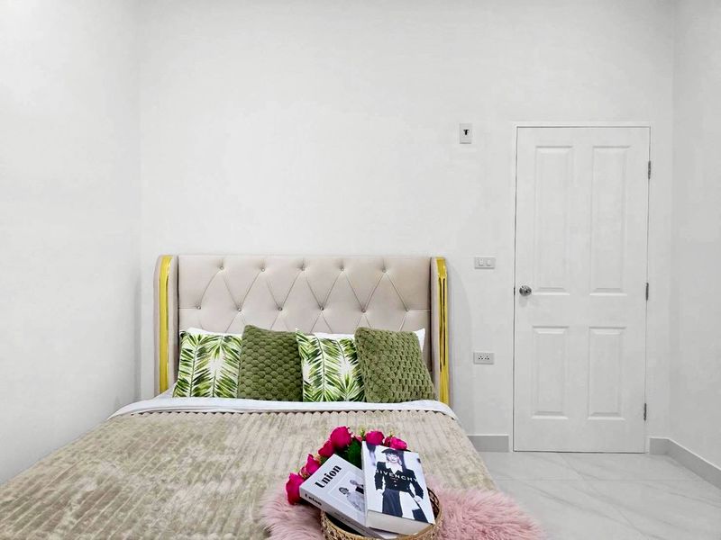 TS0170 – 3Bedrooms 2-storey Townhome in Avenue Prime 4 in Nong Yai in Nong Prue