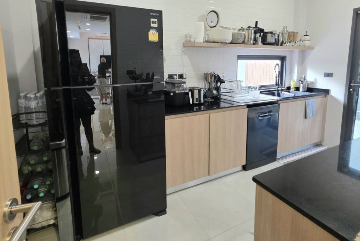 HS1373- 4Bedrooms Luxury Pool Villa 2-Storey for sale in Tung Klom-Tal Man, Pattaya