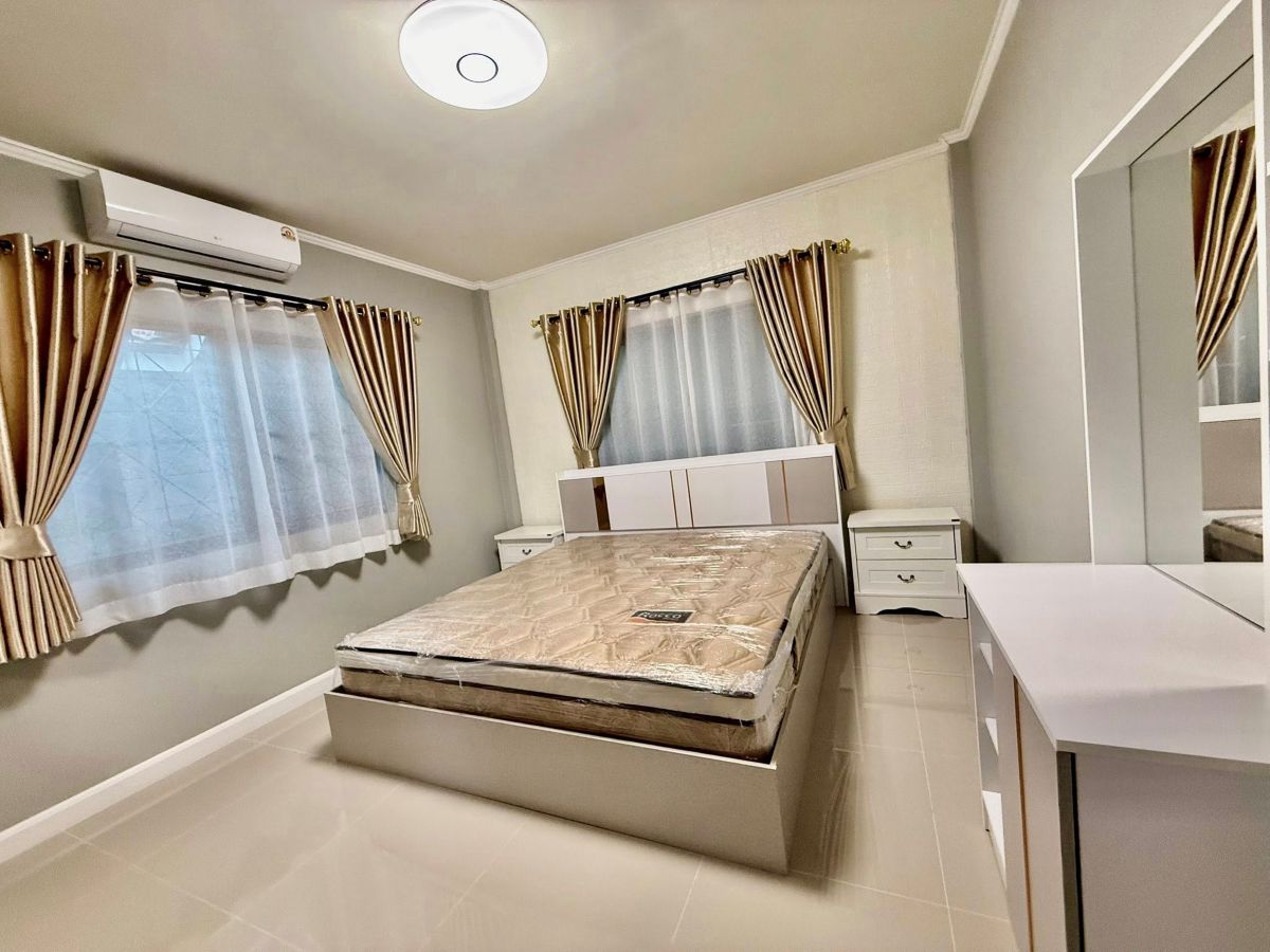 HS1380 – 4Bedrooms Pool Villa For Sale in Wanta Village in Phatthanakan 1 in Noen Plubwan