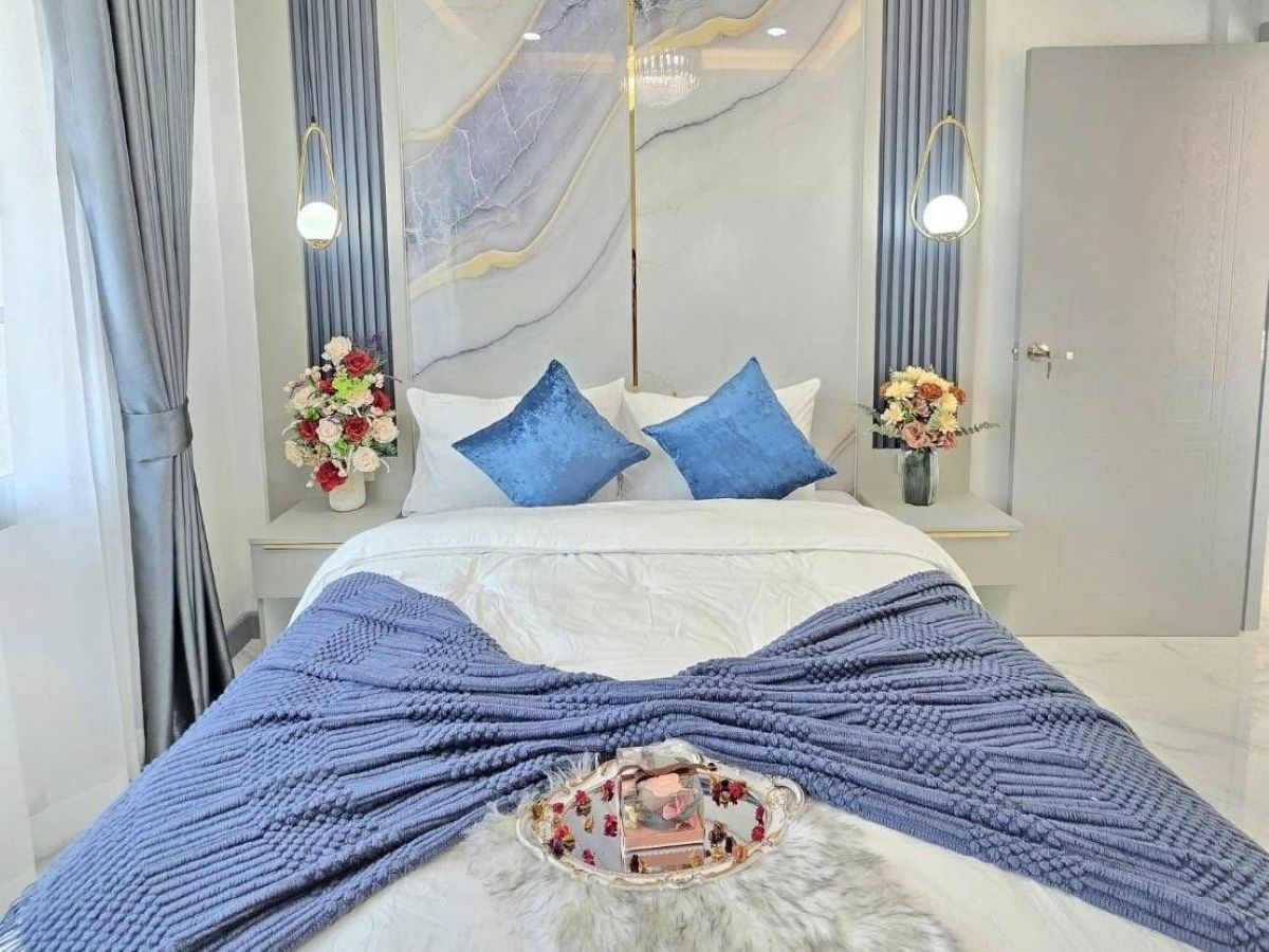 HS1387 – 4Bedrooms Pool Villa House For Sale in Central Park 5 Village in Tungklom-Talman