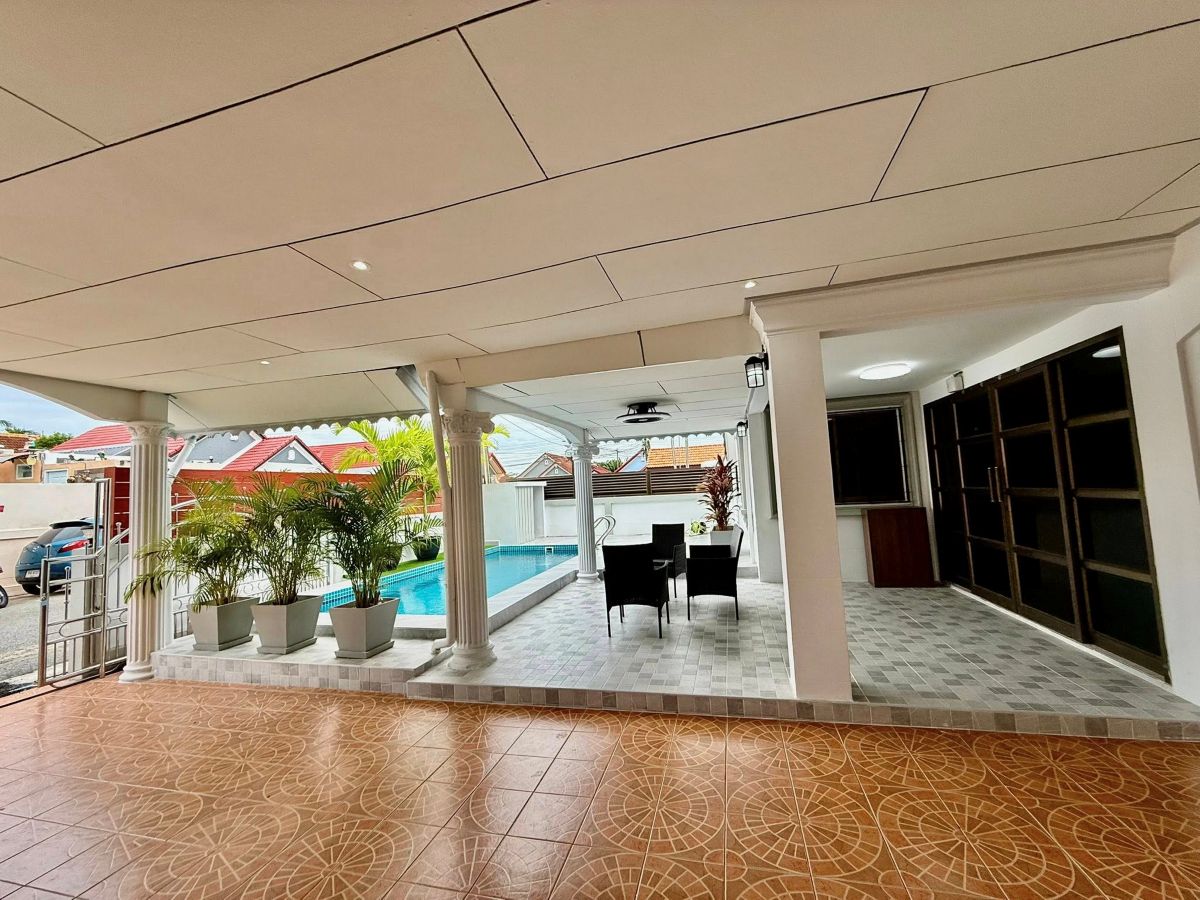 HS1380 – 4Bedrooms Pool Villa For Sale in Wanta Village in Phatthanakan 1 in Noen Plubwan