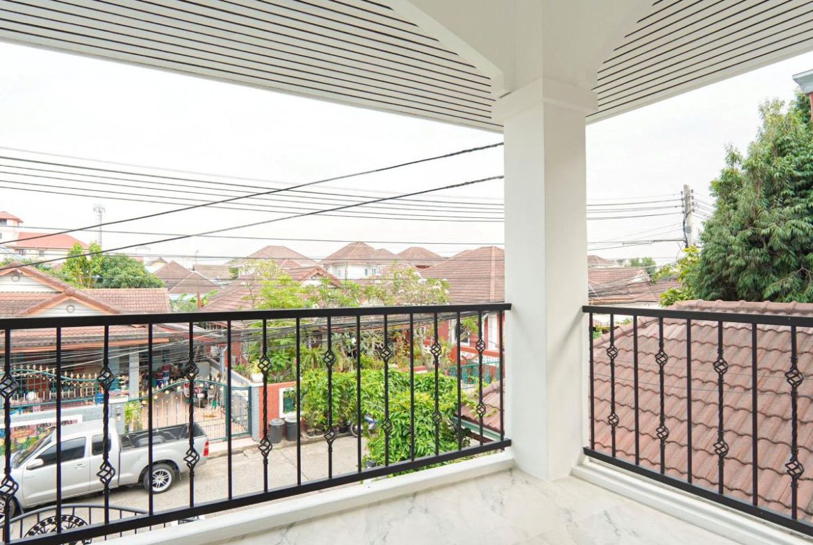 HS1378 – 3Bedroom 2-Storey Single House For Sale in Tanyawan City Home in Noen Plubwan Bang Lamung