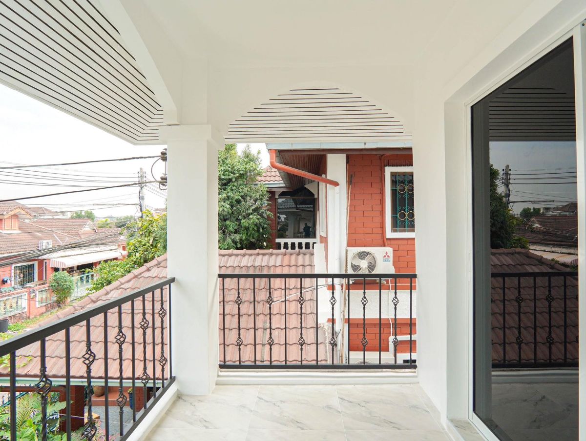 19 HS1378 – 3Bedroom 2-Storey Single House For Sale in Tanyawan City Home in Noen Plubwan Bang Lamung