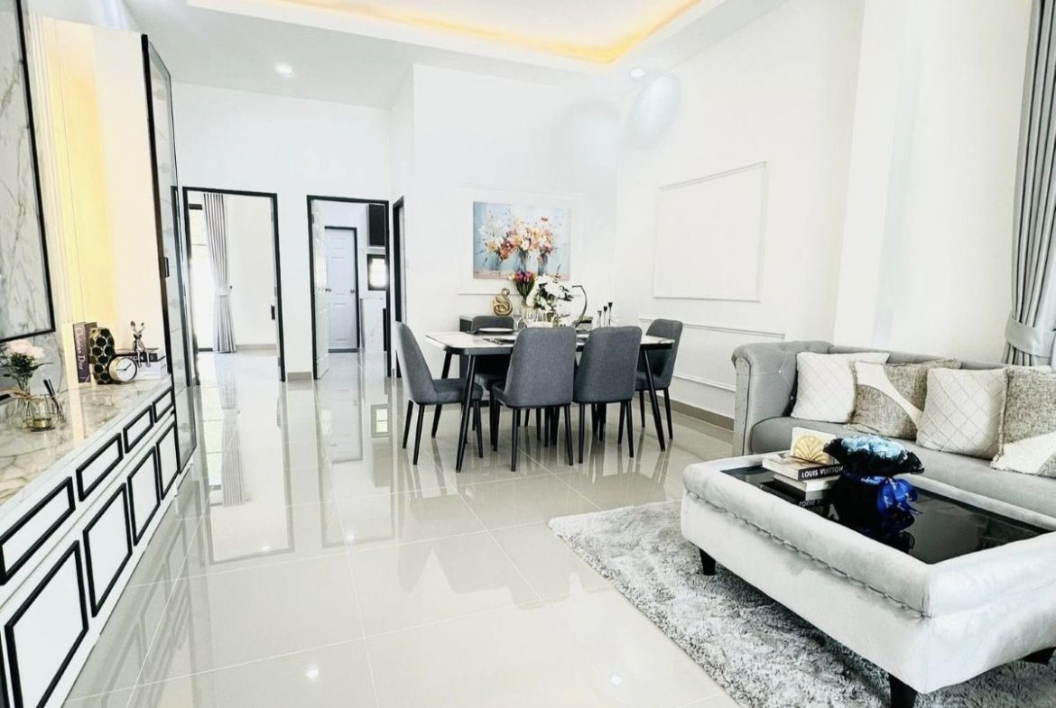 HS1370- 3Bedrooms Single House for sale in Rattanagorn Village 8 in North Pattaya