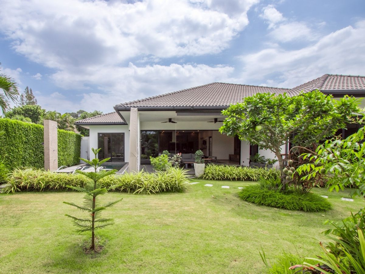 2 HS1377- 2Bedrooms Peaceful Pool Villa For Sale in Huay Yai