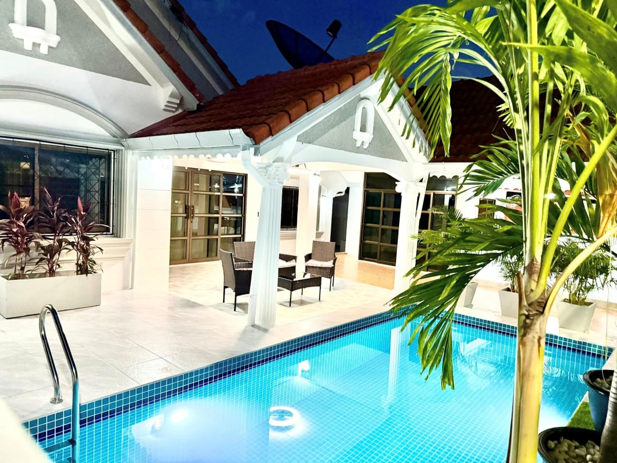 HS1380 – 4Bedrooms Pool Villa For Sale in Wanta Village in Phatthanakan 1 in Noen Plubwan
