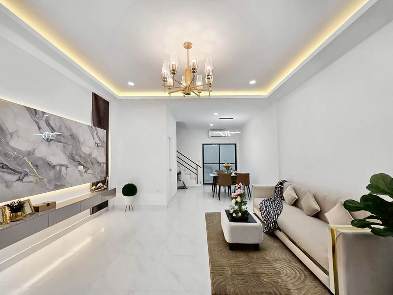 TS0170 – 3Bedrooms 2-storey Townhome in Avenue Prime 4 in Nong Yai in Nong Prue