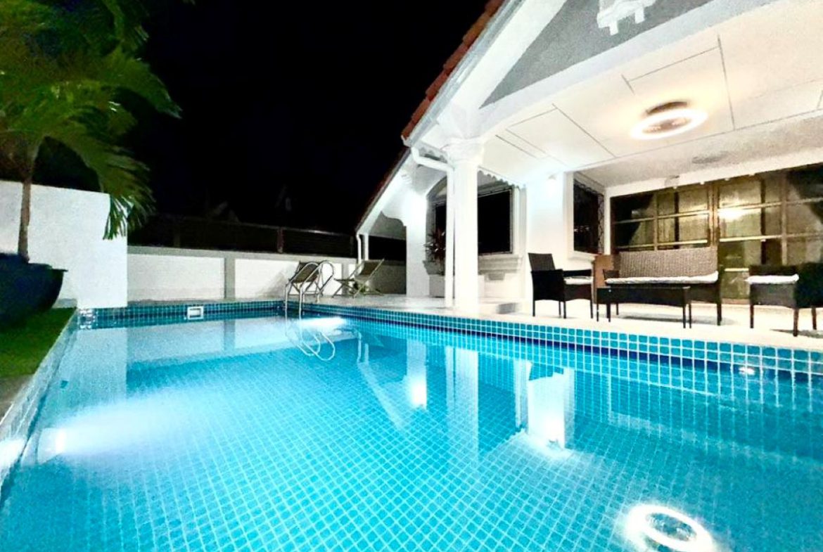 HS1380 – 4Bedrooms Pool Villa For Sale in Wanta Village in Phatthanakan 1 in Noen Plubwan