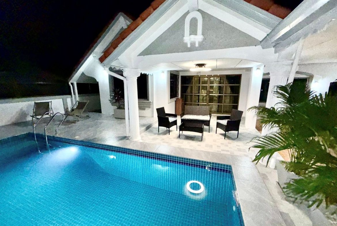 HS1380 – 4Bedrooms Pool Villa For Sale in Wanta Village in Phatthanakan 1 in Noen Plubwan