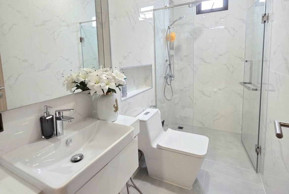 HS1373- 4Bedrooms Luxury Pool Villa 2-Storey for sale in Tung Klom-Tal Man, Pattaya