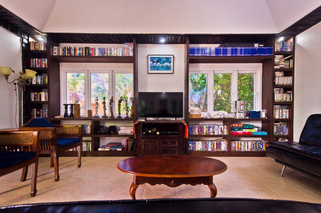 HS0294 – 8 Bedroom Pool Villa  2-Storey for Sale In Bang Saray
