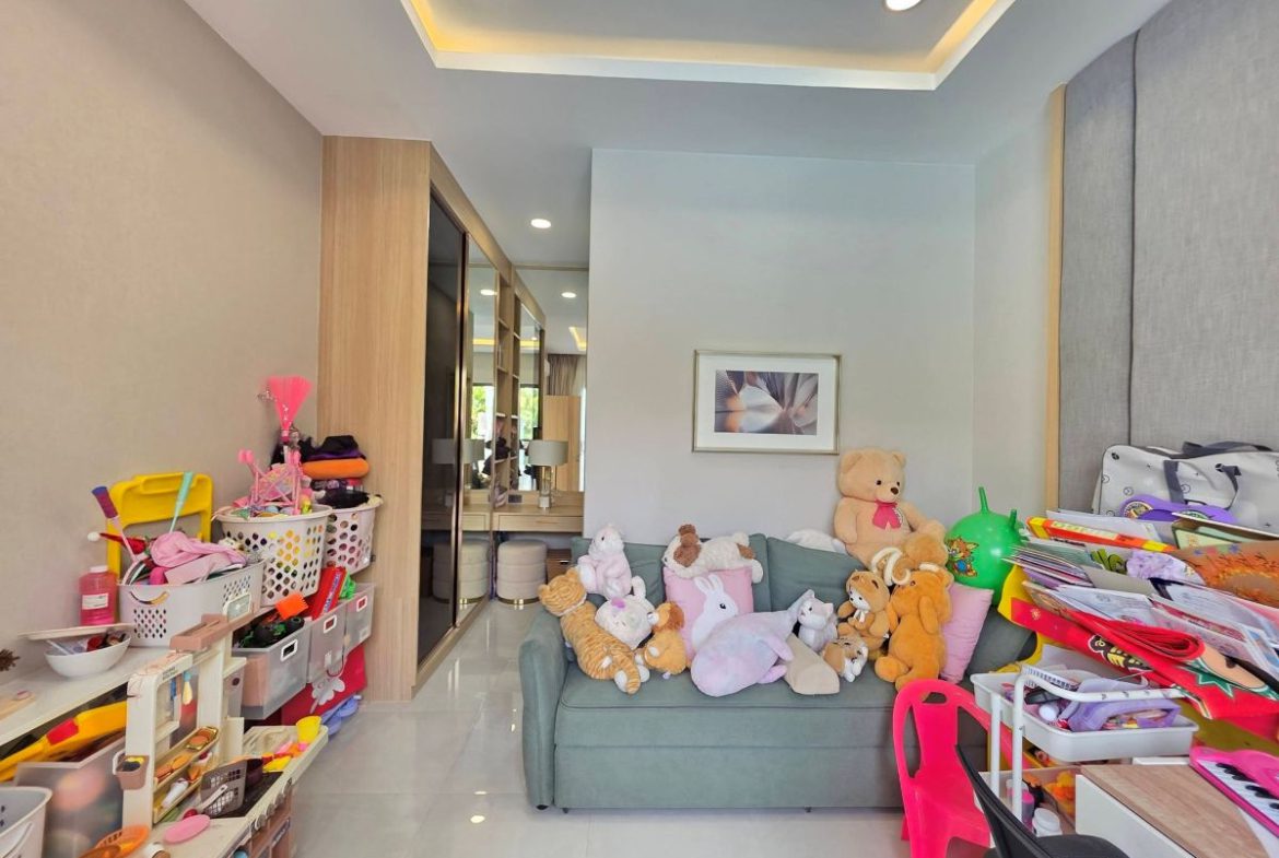 HS1373- 4Bedrooms Luxury Pool Villa 2-Storey for sale in Tung Klom-Tal Man, Pattaya