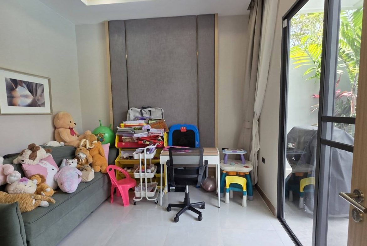 HS1373- 4Bedrooms Luxury Pool Villa 2-Storey for sale in Tung Klom-Tal Man, Pattaya