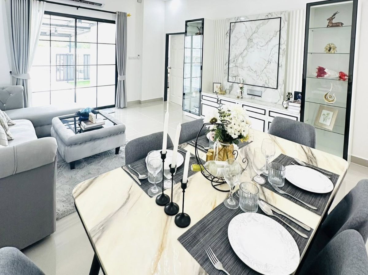 HS1370- 3Bedrooms Single House for sale in Rattanagorn Village 8 in North Pattaya