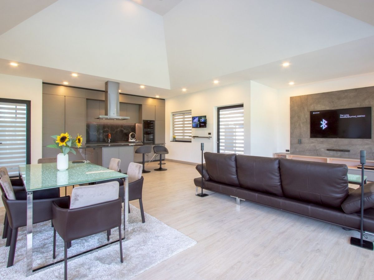 7 HS1377- 2Bedrooms Peaceful Pool Villa For Sale in Huay Yai