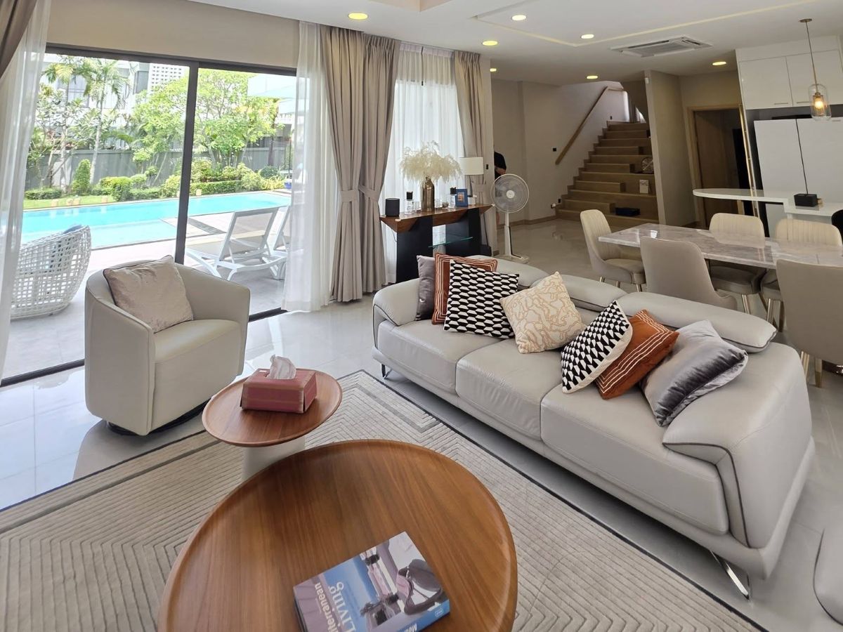 HS1373- 4Bedrooms Luxury Pool Villa 2-Storey for sale in Tung Klom-Tal Man, Pattaya