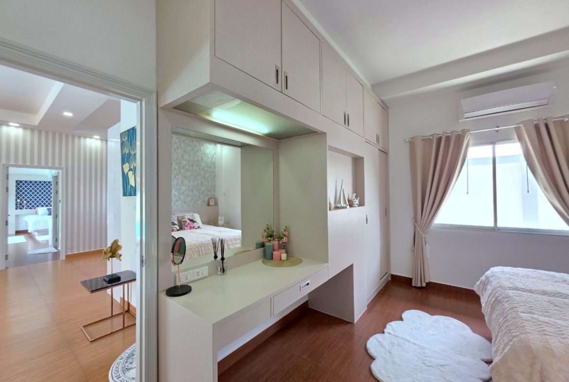 HS1369- 3 Bedrooms Pool villa House for sale in Unique Paradise Resort in Huay Yai