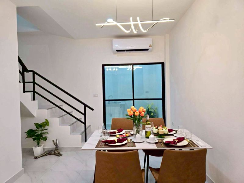 TS0170 – 3Bedrooms 2-storey Townhome in Avenue Prime 4 in Nong Yai in Nong Prue
