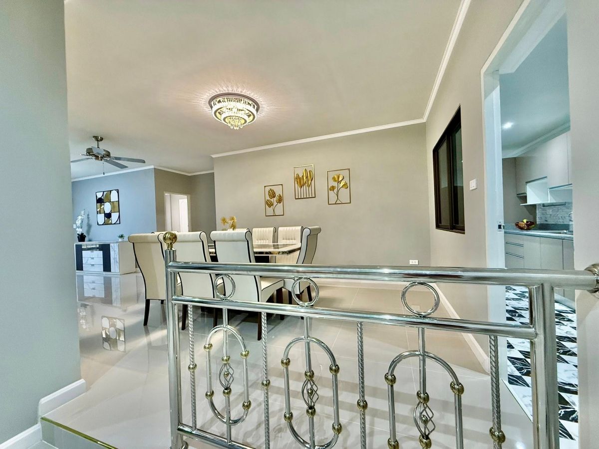 HS1380 – 4Bedrooms Pool Villa For Sale in Wanta Village in Phatthanakan 1 in Noen Plubwan