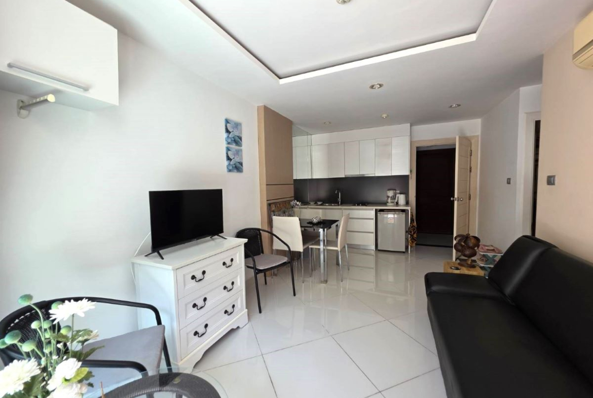 CS0947 – 1Bedroom Condominium For Sale in Paradise Park in Jomtien
